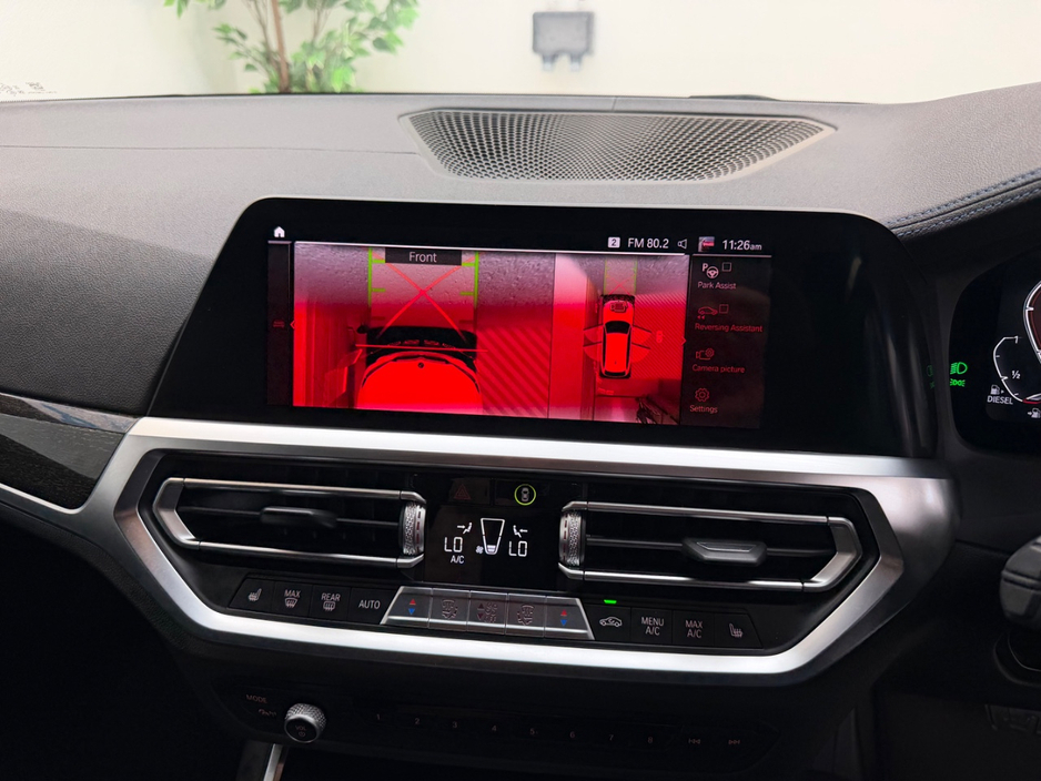 BMW 3 Series 320D M-SPORT PRO X-DRIVE M-PERFORMANCE 2.0 DIESEL AUTOMATIC // M3 UPGRADED WHEEL PACKAGE // FULL M-PERFORMANCE KIT // PRO MEDIA PACK // APPLE CARPLAY // PRIVACY PACK // AA APPROVED DEALER 2026 — thumbnail 40
