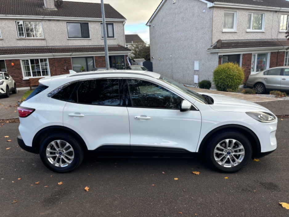 Ford Kuga TITANIUM 1.5 TD 120 S6.2 M6 F 4DR
