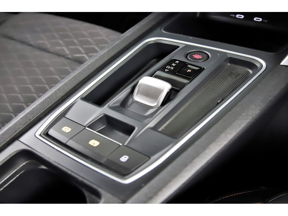 SEAT Leon 1.4 FR E-HYBRID DSG 204BHP HALF LEATHER*SPORT SEATS* — thumbnail 20