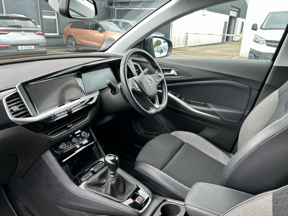2022 Opel Grandland 1.2L Petrol For Sale Images