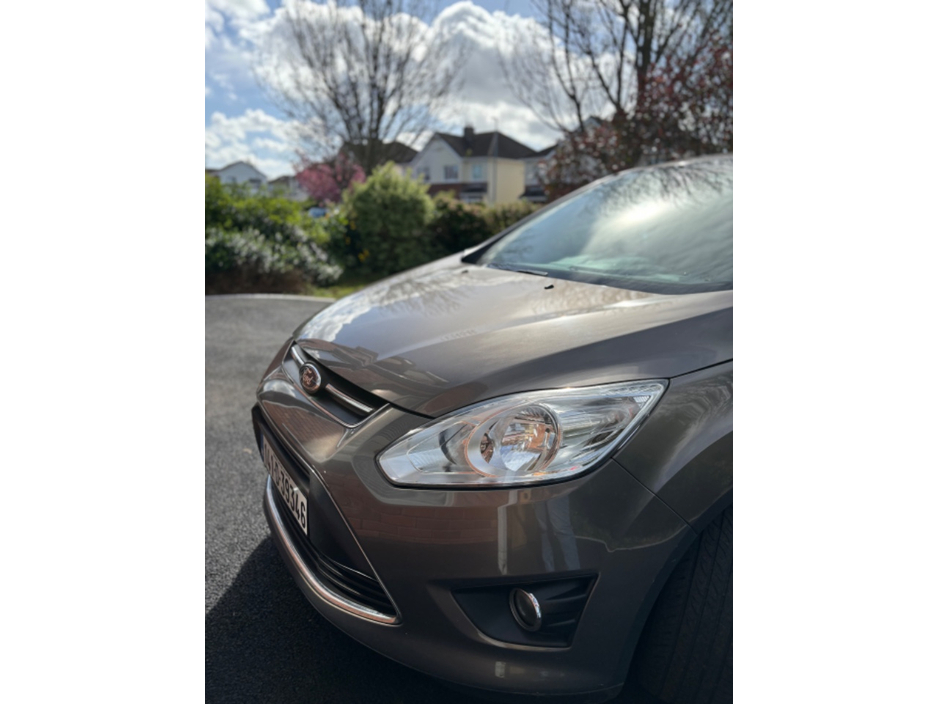 Ford C-Max 1.0 ZETEC ECOBOOST 125PS 5DR — thumbnail 3