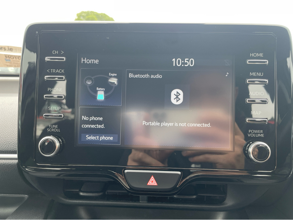 2022 Toyota Yaris 1.5L Petrol Hybrid For Sale Images