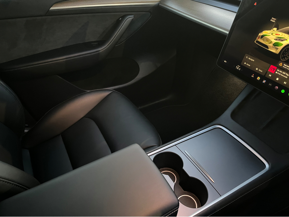 2024 Tesla Model Y 0L Electric For Sale Images