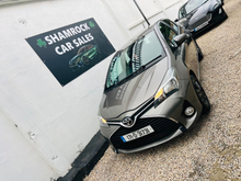 Toyota Yaris 1.0 VVT-i 5Dr Luna