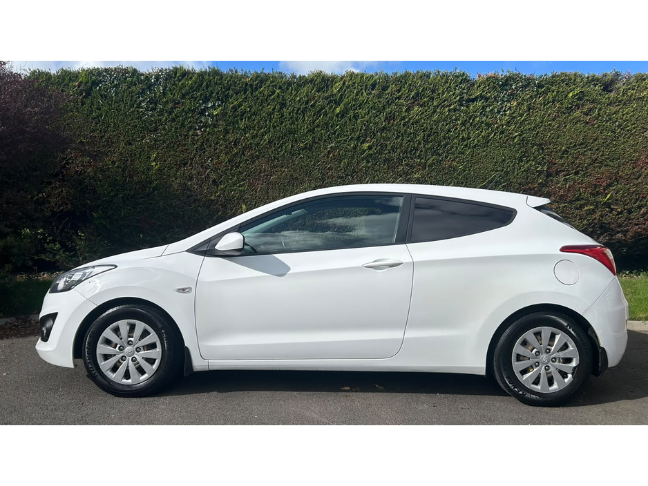 2016 Hyundai i30 1.4L Diesel For Sale Images