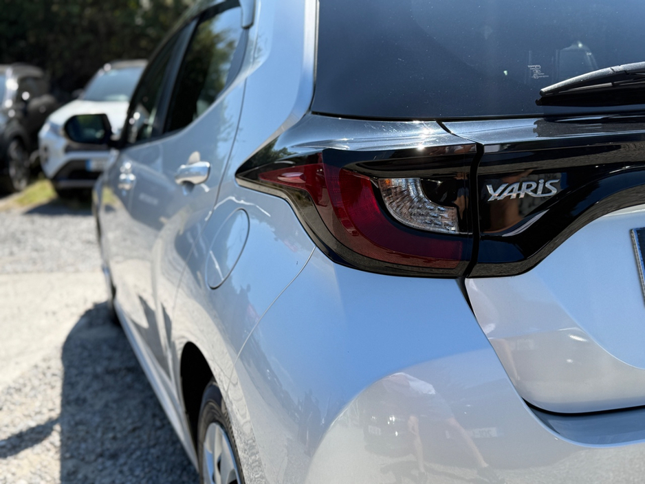 2020 Toyota Yaris 1.5L Petrol Hybrid For Sale Images