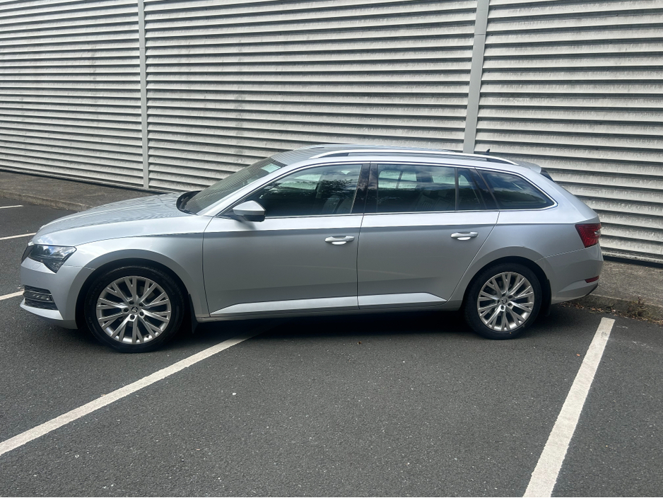 2021 Skoda Superb 2L Diesel For Sale Images