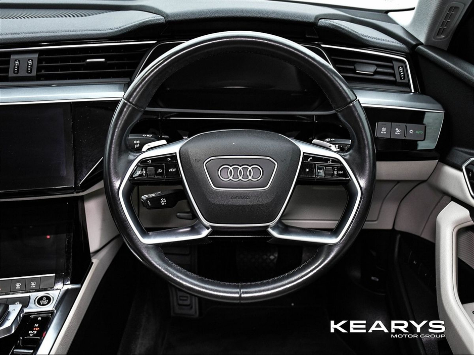 Audi e-tron "NOW SOLD" — thumbnail 13