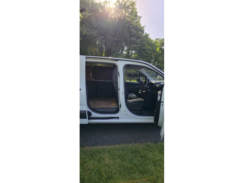 2021 Opel Combo 1.5L Diesel For Sale Images