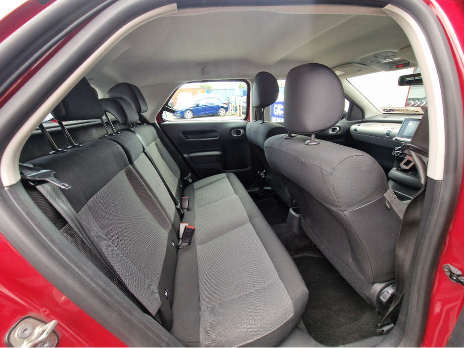 Citroen C4 Cactus 1.2 PURETECH **LOW MILAGE, FULLY SERVICED** — thumbnail 31