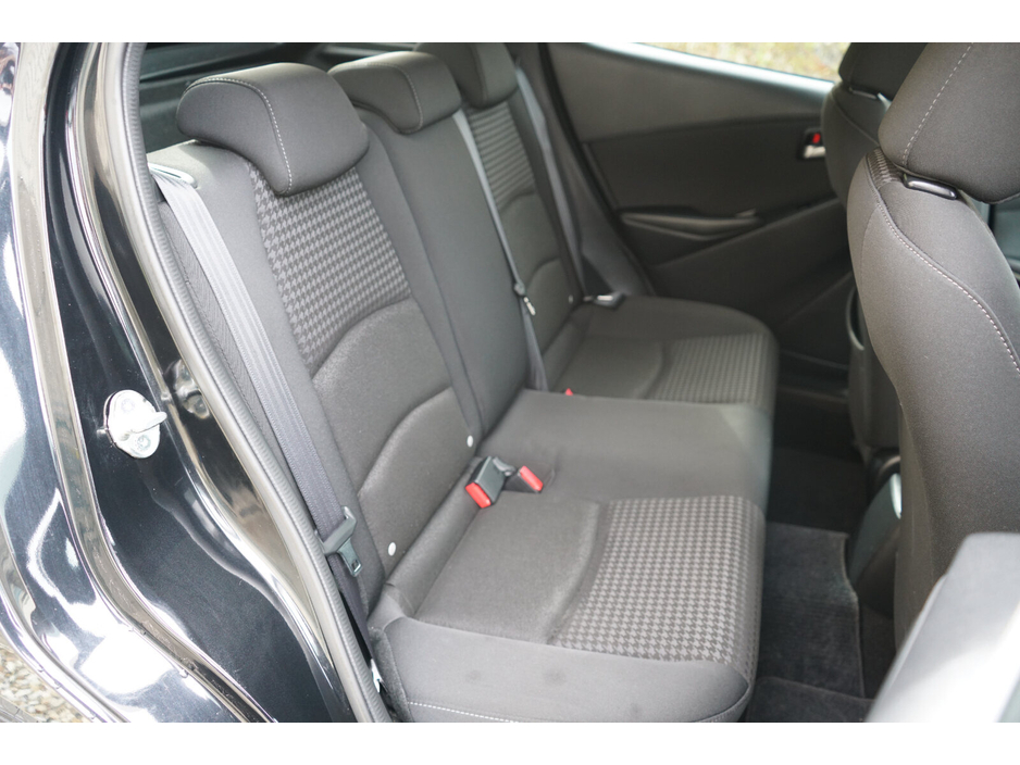 Mazda Demio — thumbnail 21
