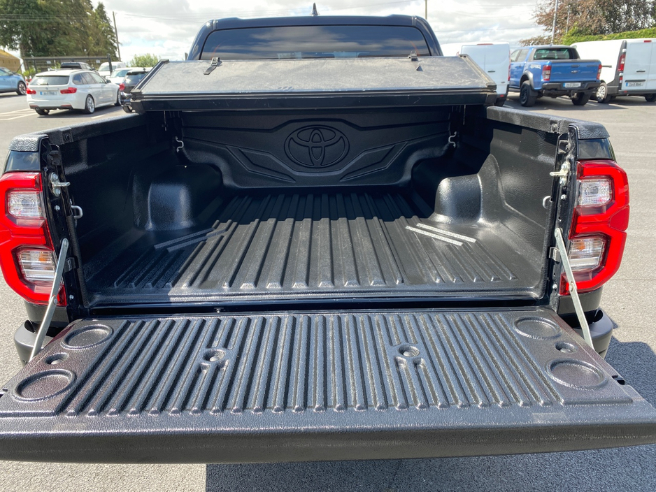 2023 Toyota Hilux 2.4L Diesel For Sale Images