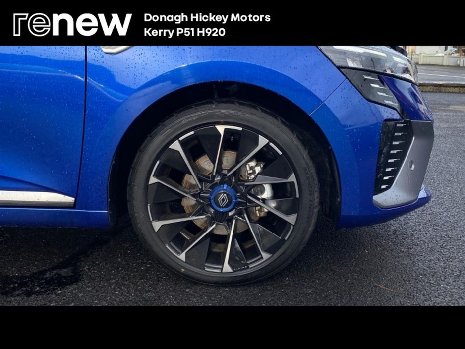 2024 Renault Clio 1.6L Petrol Hybrid For Sale Images