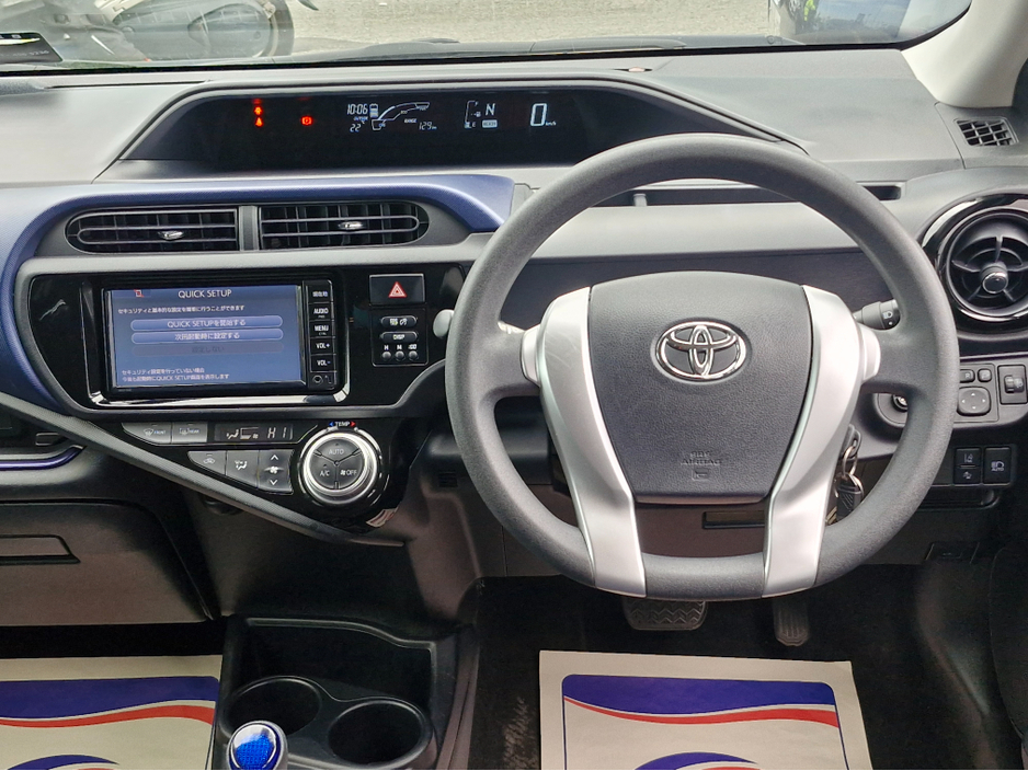 2017 Toyota Aqua 1.5L Petrol Hybrid For Sale Images