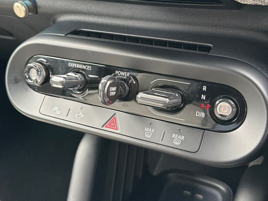 2025 MINI Hatch 0L Electric For Sale Images