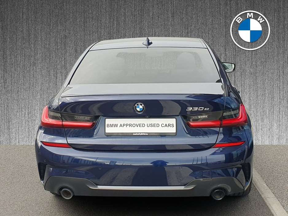 BMW 3 Series 330e M Sport Pro Edition — thumbnail 15