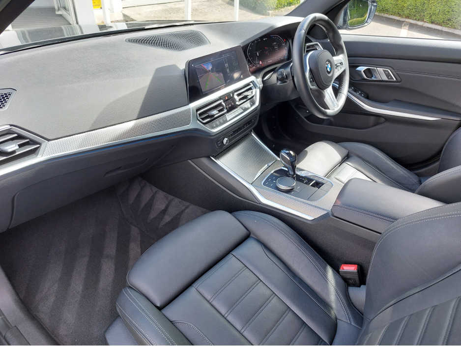 2021 BMW 3 Series 2.0L Petrol Plug-in Hybrid For Sale Images