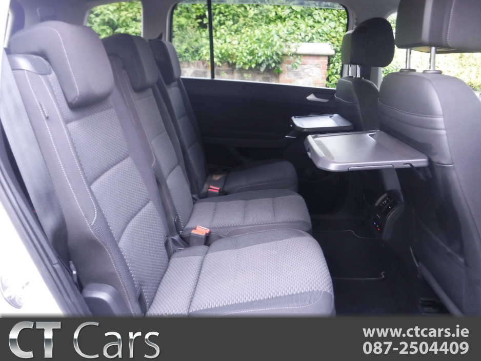 2018 Volkswagen Touran 1.4L Petrol For Sale Images