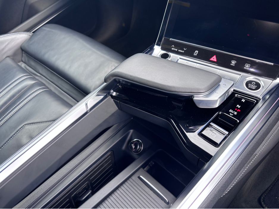 2021 Audi e-tron ElectricL Electric For Sale Images