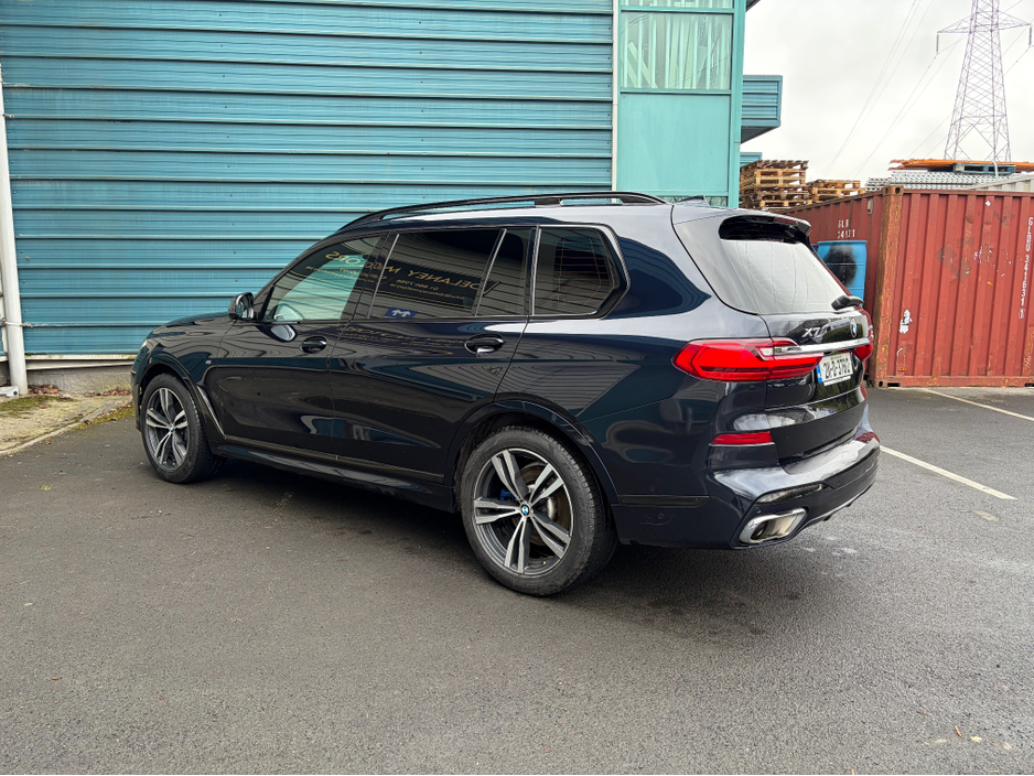 2021 BMW X7 3L Diesel For Sale Images