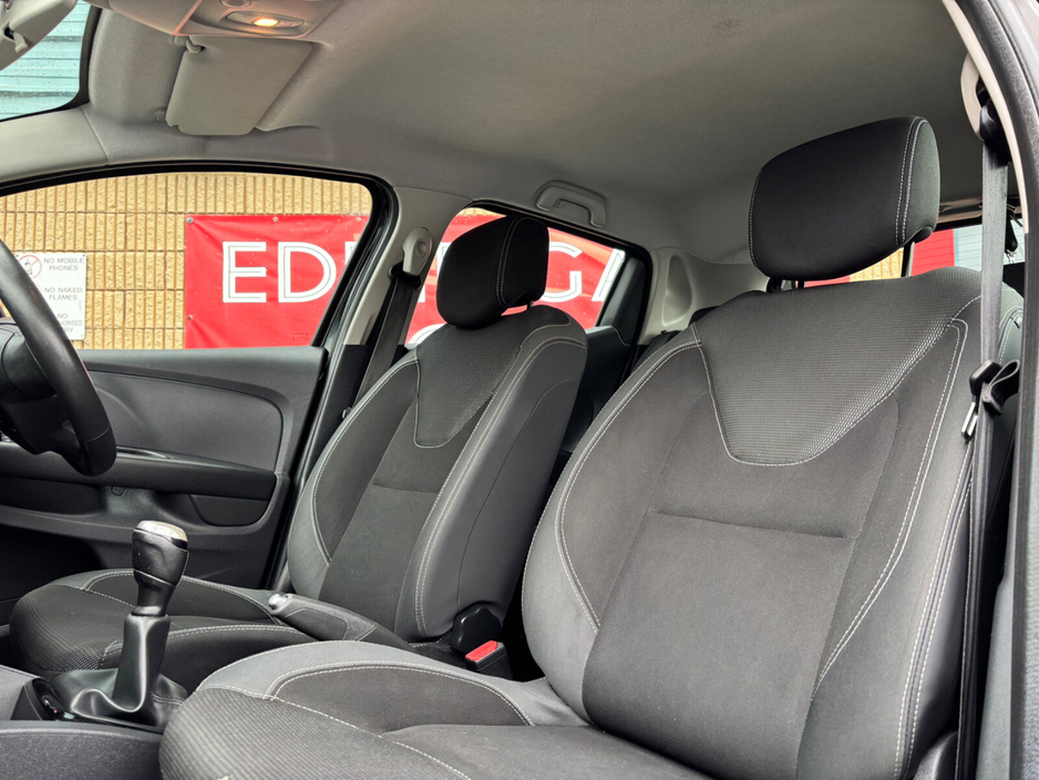 2017 Renault Clio 0.9L Petrol For Sale Images