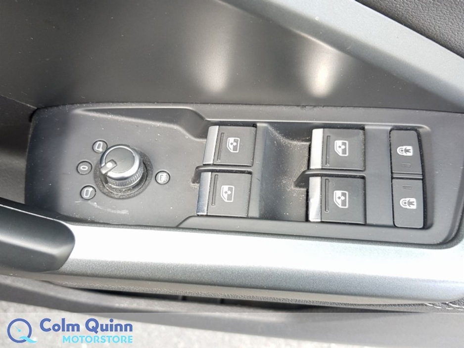 Audi Q3 SE 35 TFSI 150HP - S-Tronic Auto *12 Month Warranty* — thumbnail 13