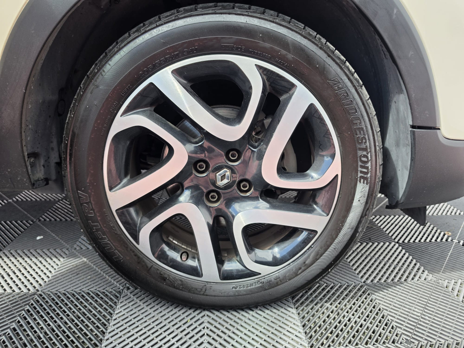 2015 Renault Captur 1.2L Petrol For Sale Images