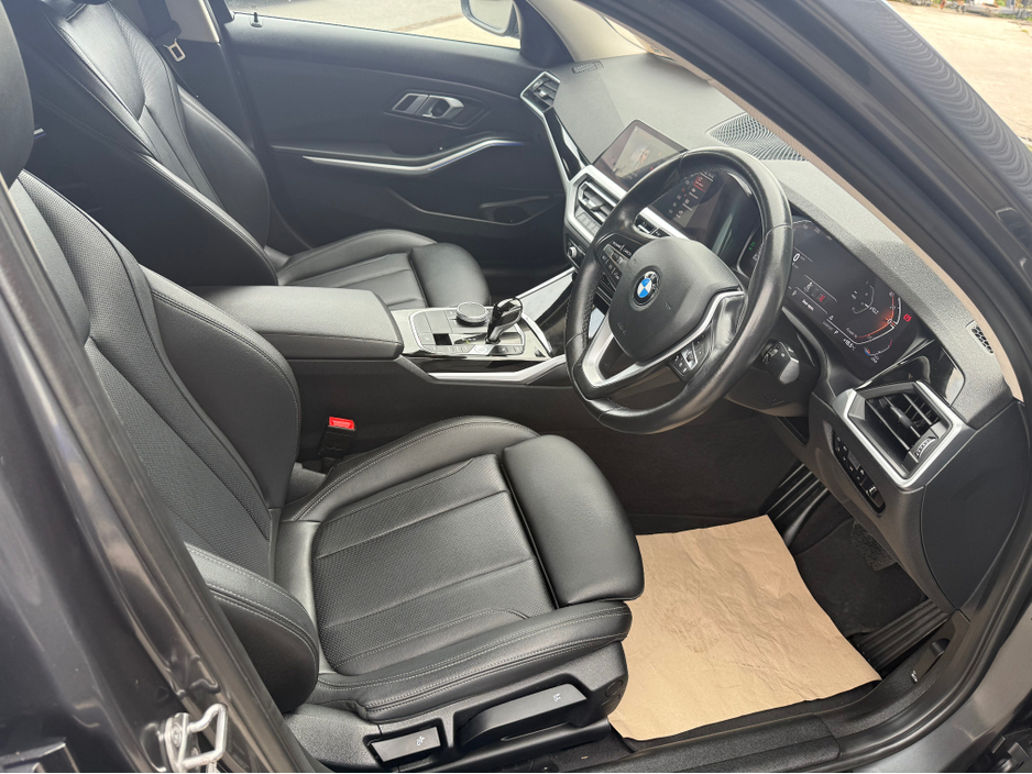 2022 BMW 3 Series 2L Diesel For Sale Images