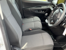 2020 Peugeot Partner 1.5L Diesel For Sale Images