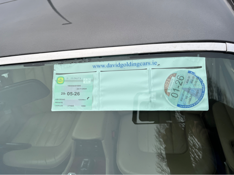 1990 Daimler Double Six 5.3L Petrol For Sale Images