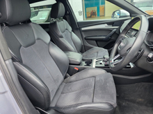 2022 Audi Q5 2L Petrol Plug-in Hybrid For Sale Images