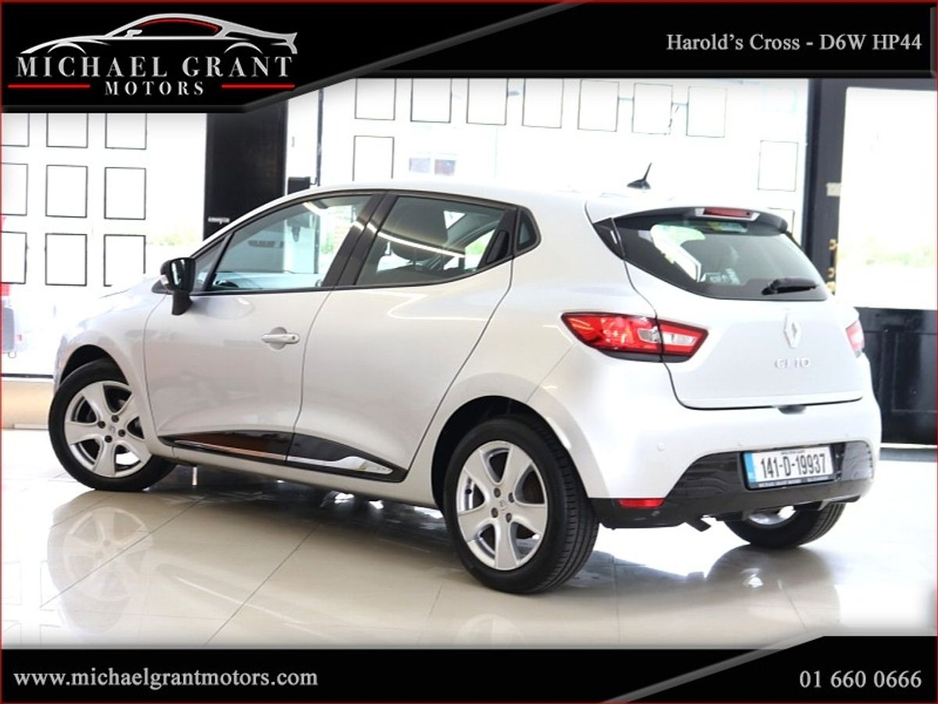 2014 Renault Clio 1.1L Petrol For Sale Images