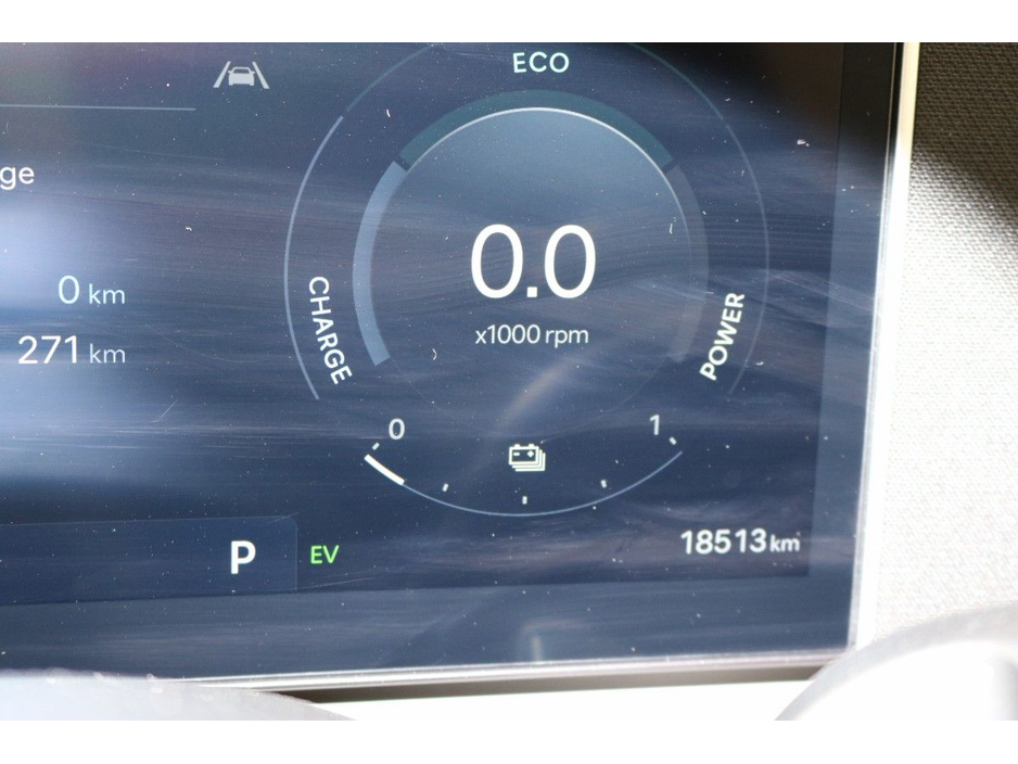 Hyundai Tucson PHEV Platinum Ex Demo - 1.6L petrol Automatic SUV — thumbnail 22