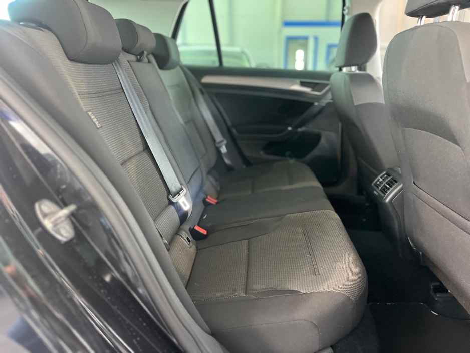 2017 Volkswagen Golf 1.2L Petrol For Sale Images