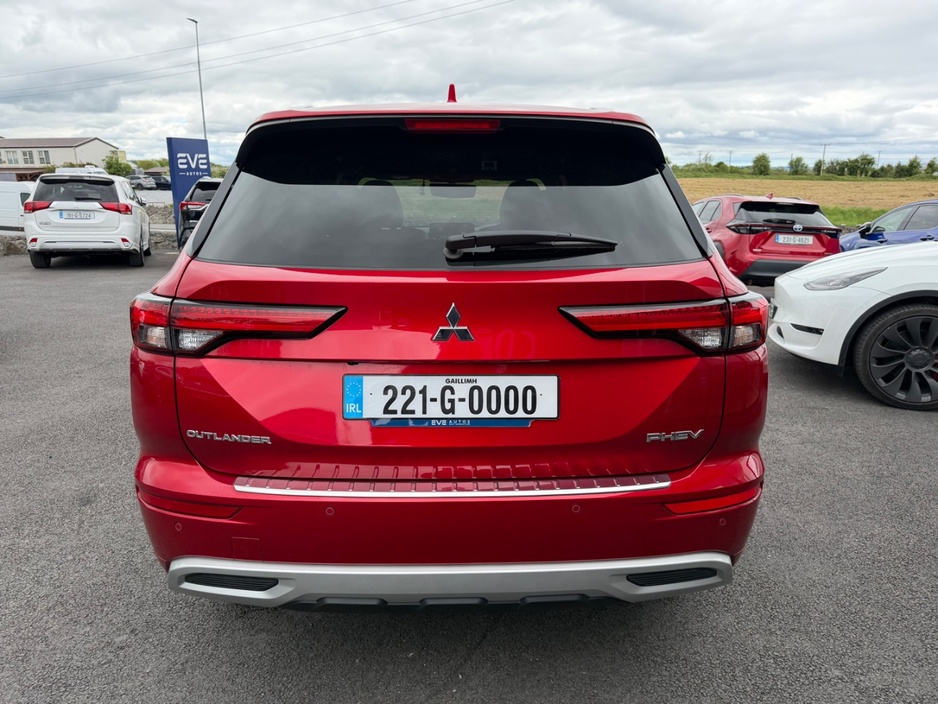 2022 Mitsubishi Outlander 2.4L Petrol Plug-in Hybrid For Sale Images