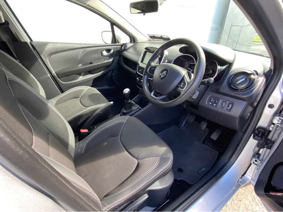 2019 Renault Clio 0.9L Petrol For Sale Images