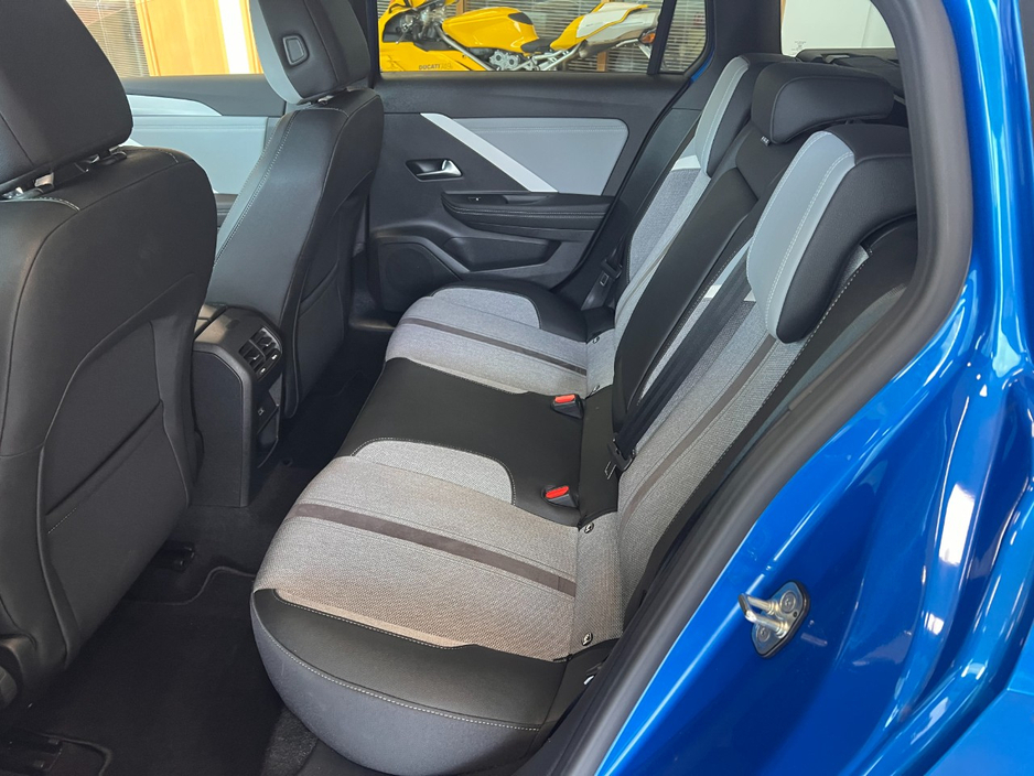 2024 Opel Astra 1.5L Diesel For Sale Images