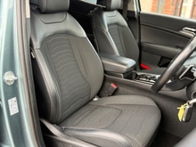2022 Kia Sportage 1.6L Petrol Hybrid For Sale Images