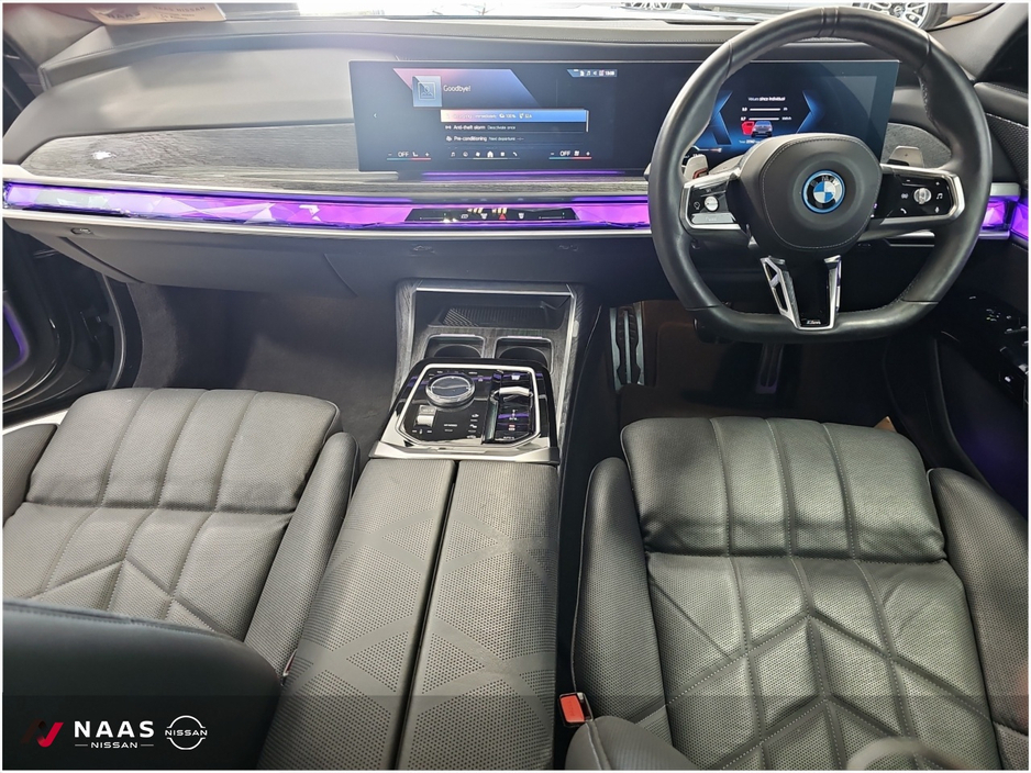 2025 BMW 7 Series 3L Petrol Plug-in Hybrid For Sale Images