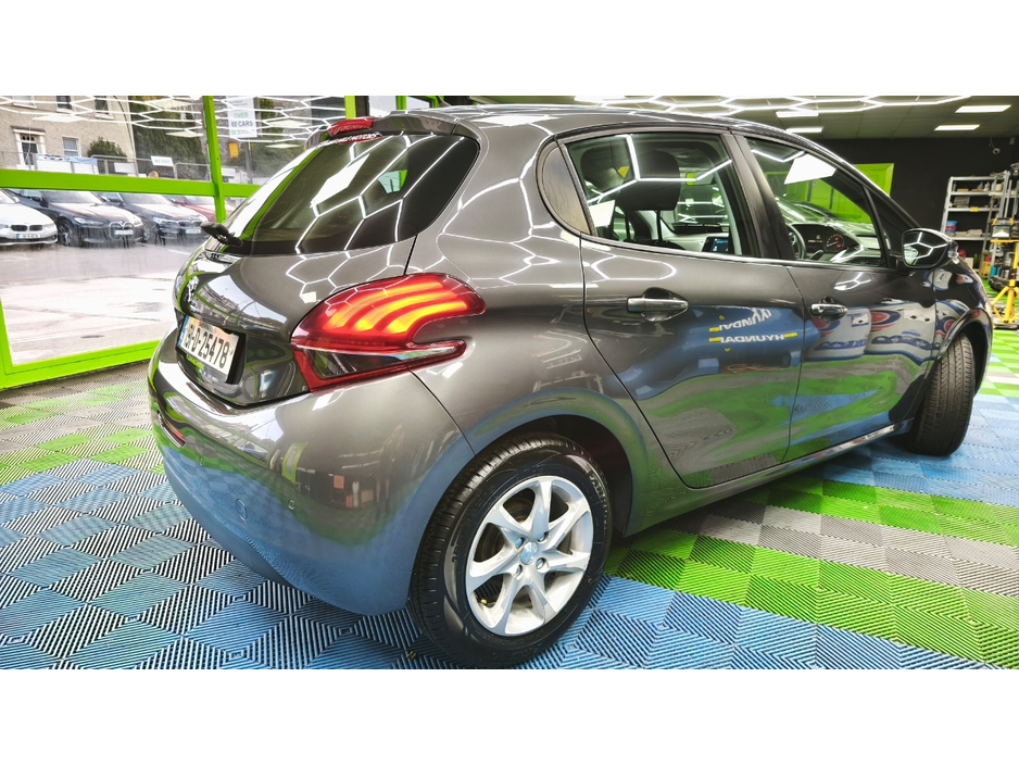 Peugeot 208 ACTIVE 1.2 68 6.2 4DR — thumbnail 8