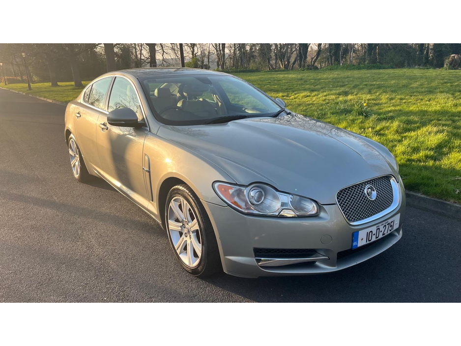 2010 Jaguar XF For Sale Images