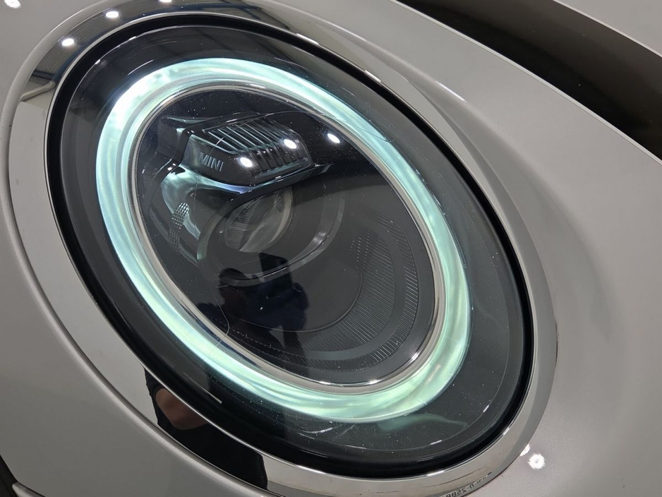 2022 MINI Hatch 1.5L Petrol For Sale Images