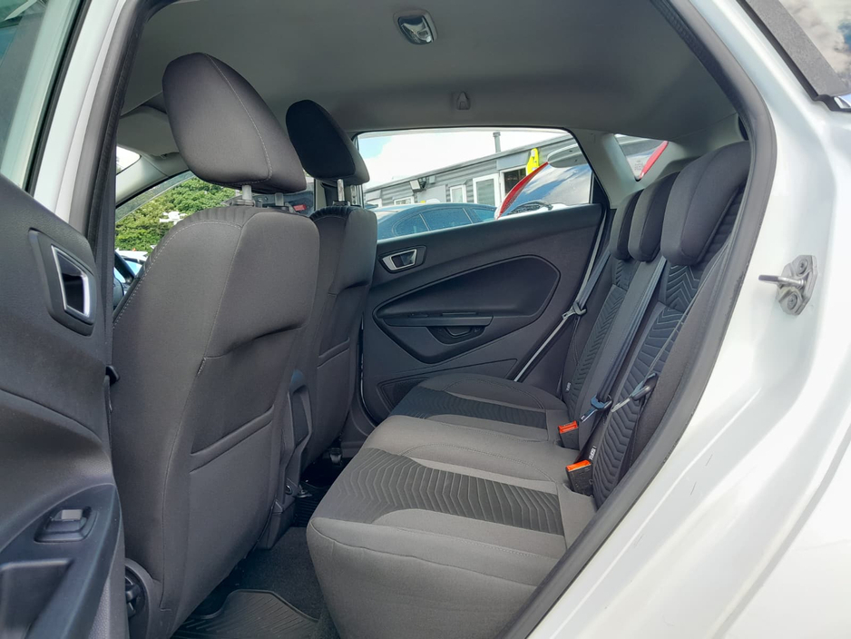 Ford Fiesta 1.0L EcoBoost Petrol Automatic - Low mileage (3160) — thumbnail 15