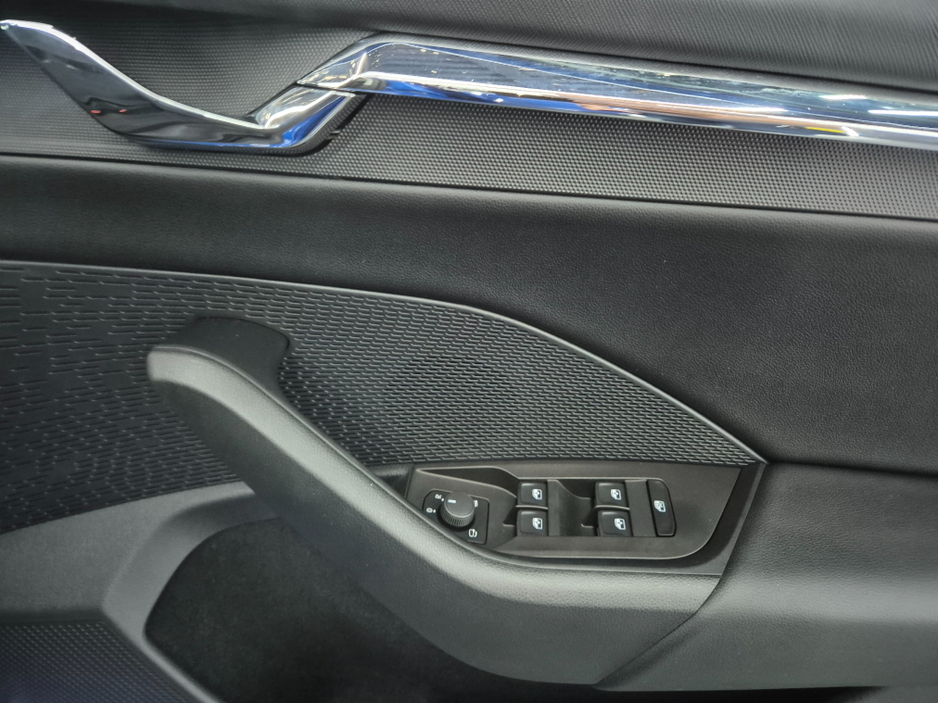 2024 Skoda Octavia 2.0L Diesel For Sale Images