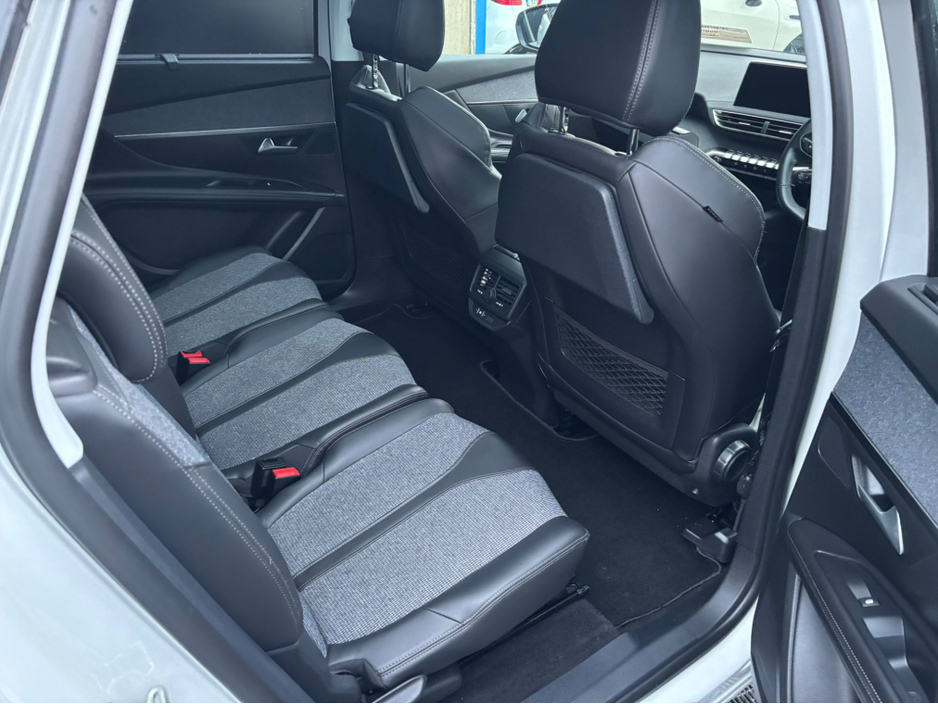 2017 Peugeot 5008 1.6L Petrol For Sale Images