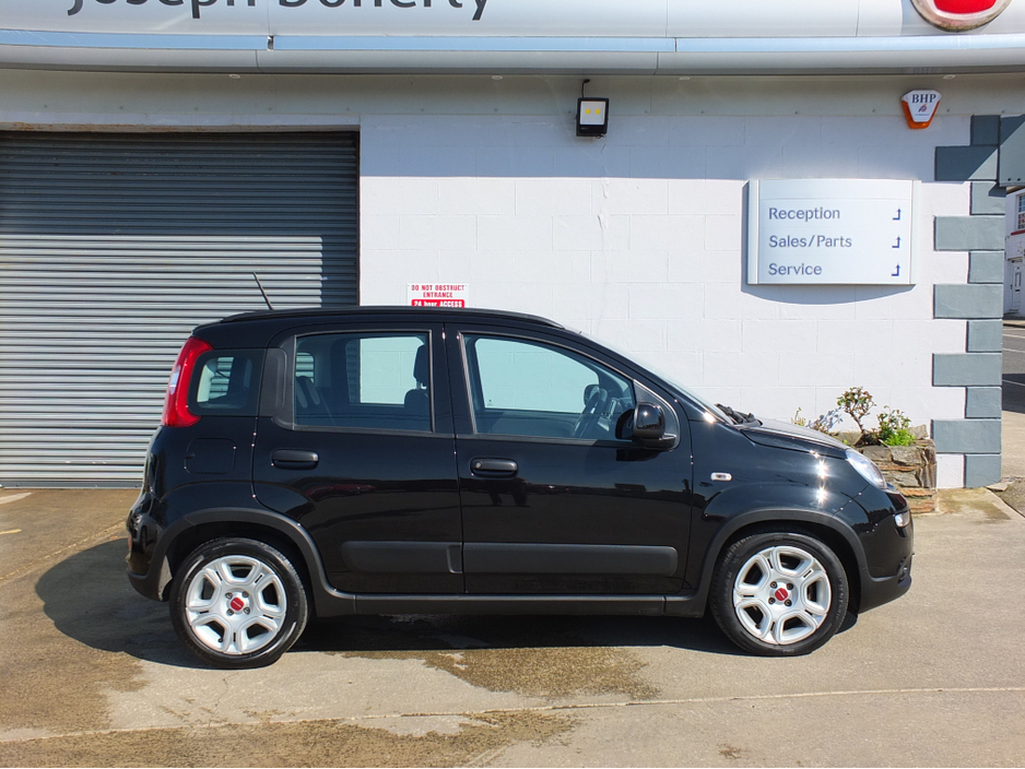 2023 Fiat Panda 1.0L Petrol For Sale Images