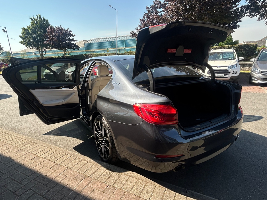 2018 BMW 5 Series 2L Petrol Plug-in Hybrid For Sale Images