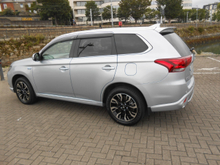2017 Mitsubishi Outlander 2L Petrol Plug-in Hybrid For Sale Images