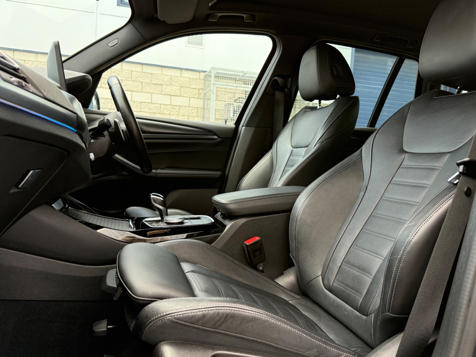 2022 BMW X3 2L Petrol Plug-in Hybrid For Sale Images