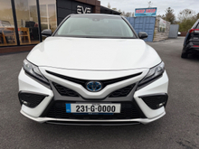 2023 Toyota Camry 2.5L Petrol Hybrid For Sale Images